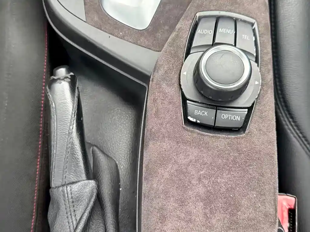 BMW 1 Series 2012 — фото 13
