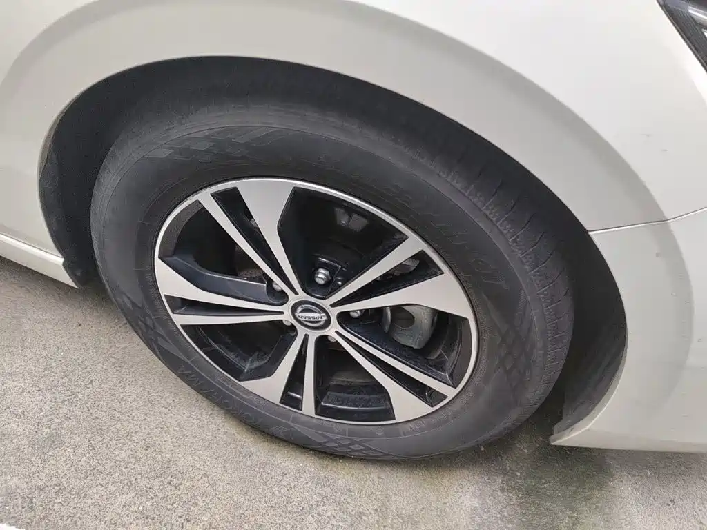 Nissan Sylphy 2019 — фото 8
