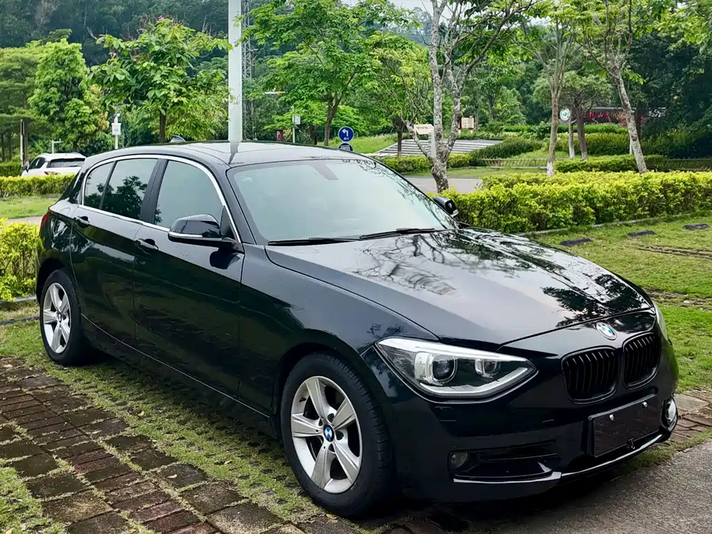 BMW 1 Series 2012 — фото 20