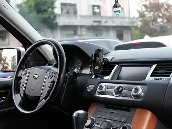 Land Rover Range Rover Sport 2012