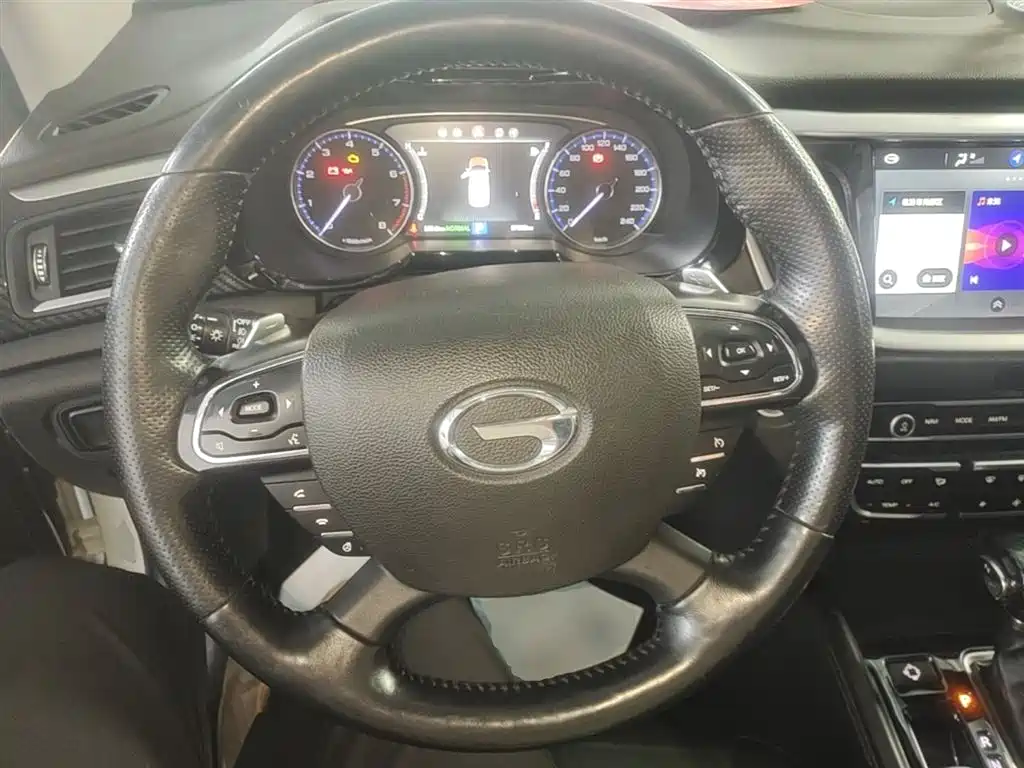 GAC Motor Trumpchi GS7 2018 — фото 11