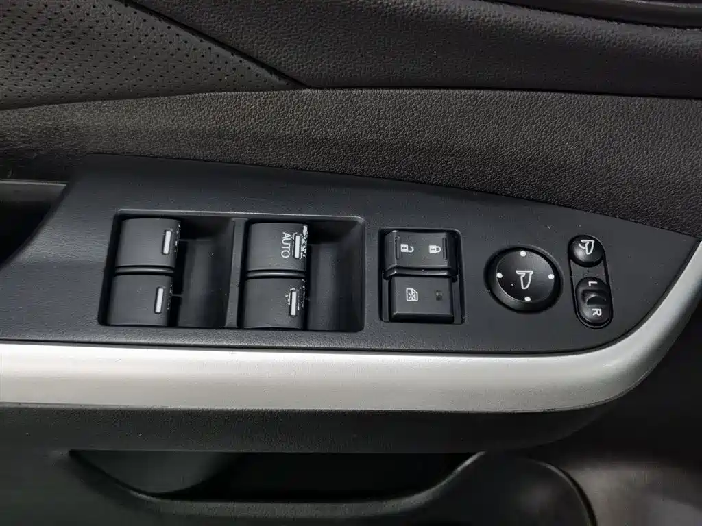 Honda CR-V 2016 — фото 9