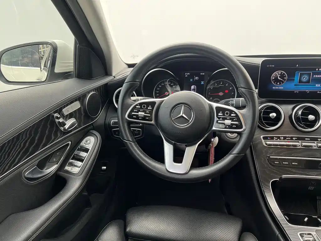 Mercedes-Benz C-Class 2019 — фото 8