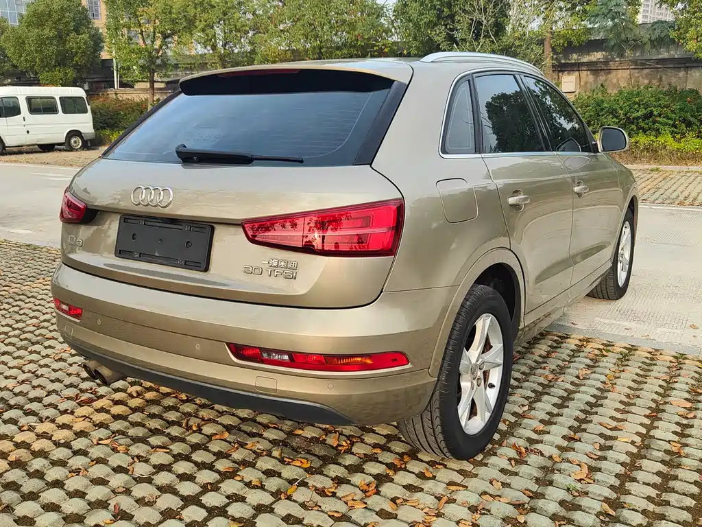 Audi Q3 2017