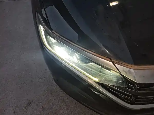 Volkswagen Passat 2023