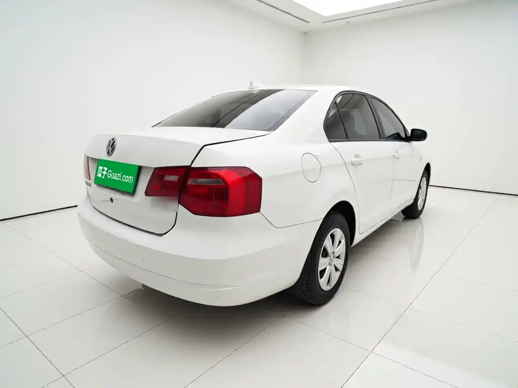 Volkswagen Jetta 2015 — фото 6
