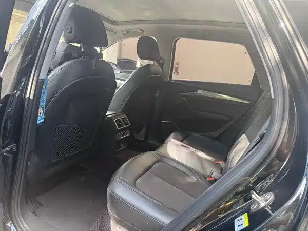 Audi Q5L 2019
