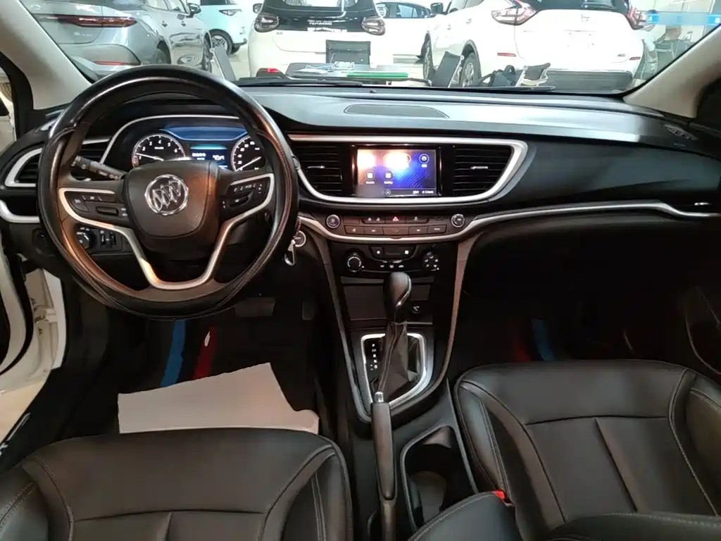 Buick Excelle 2023 — фото 10