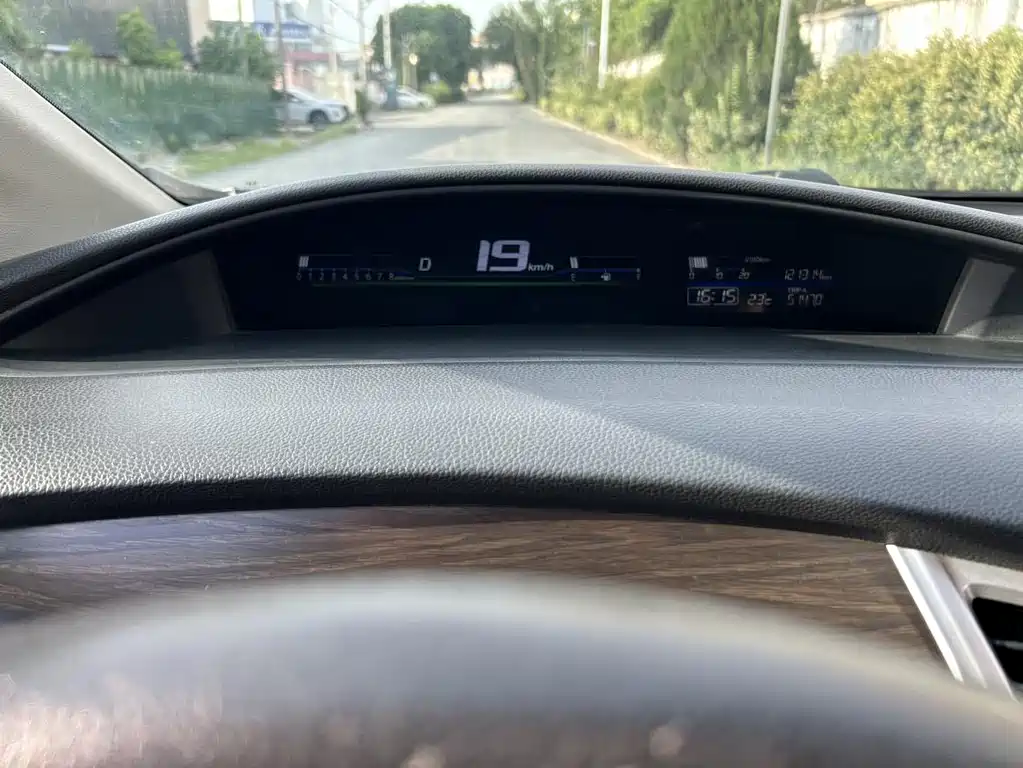 Honda Jade 2015 — фото 3