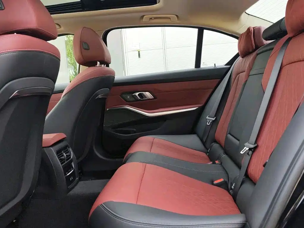 BMW i3 — фото 11