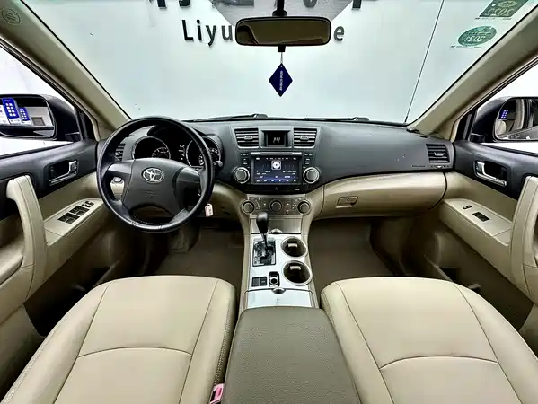 Toyota Highlander 2014