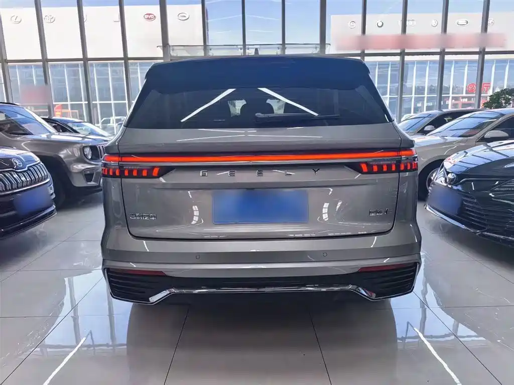 Geely Xingyue L 2025 — фото 10