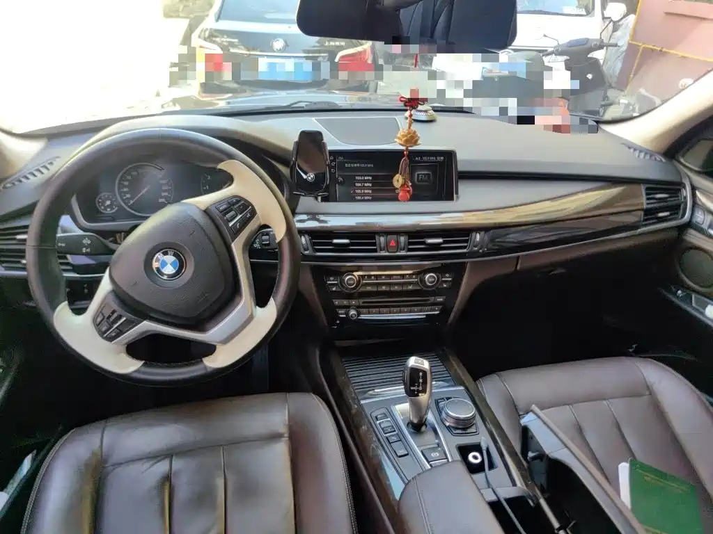 BMW X5 2017 — фото 10