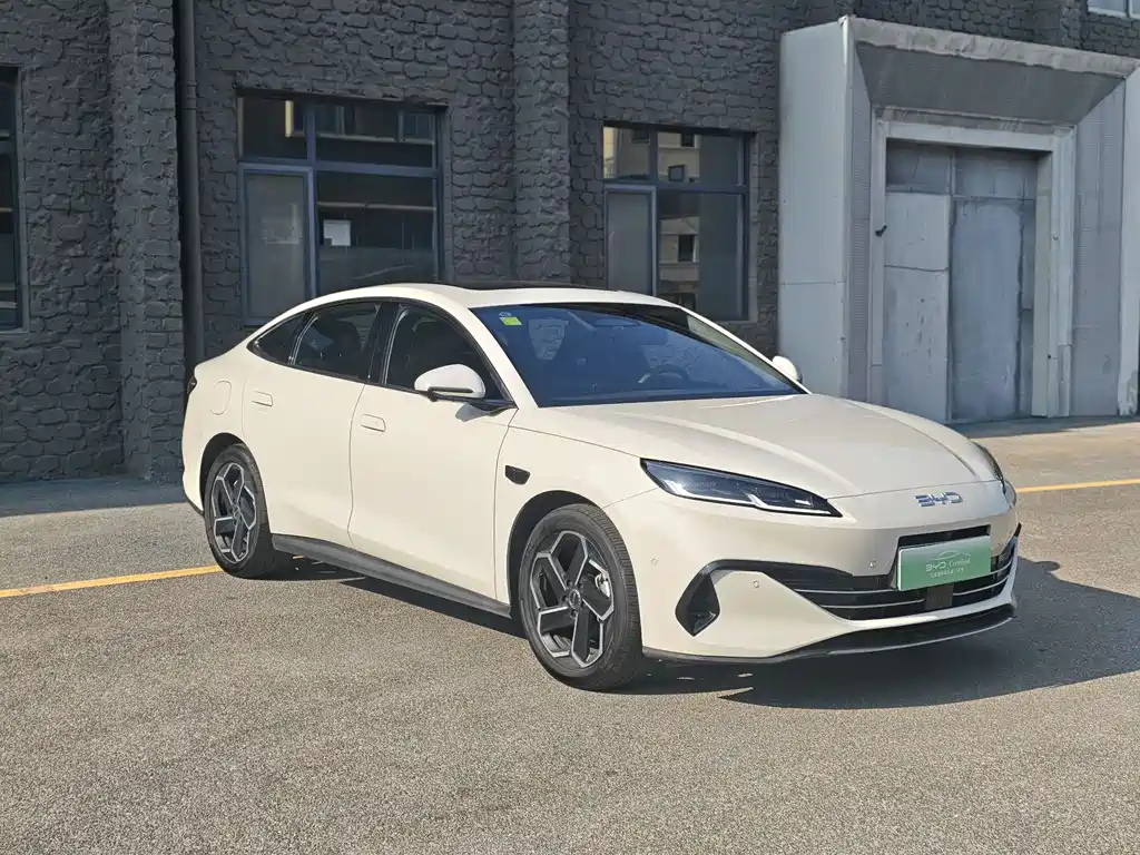BYD Seal 06 2025