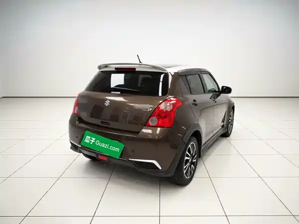 Suzuki Swift 2015