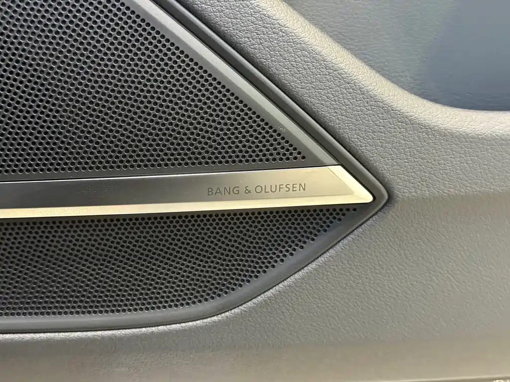 Audi A8 2018 — фото 13