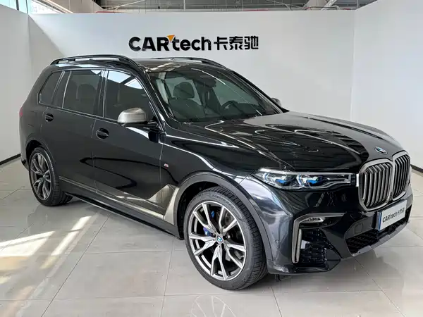 BMW X7 2021