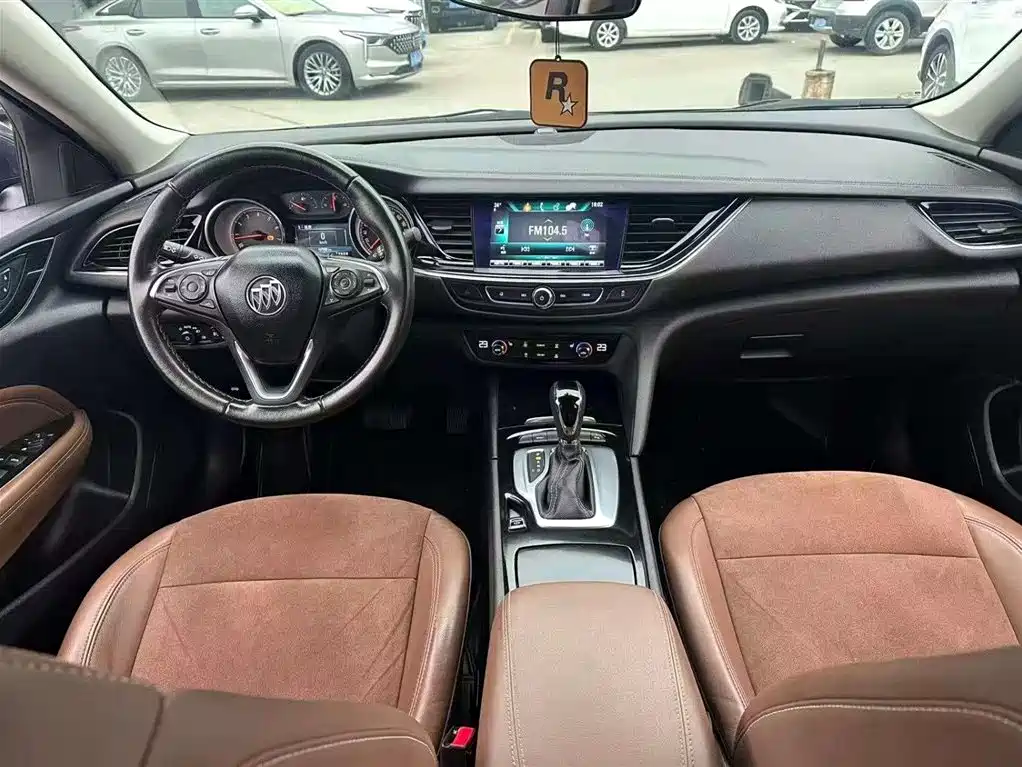 Buick Regal 2020 — фото 13