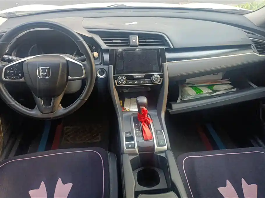 Honda Civic 2020 — фото 12
