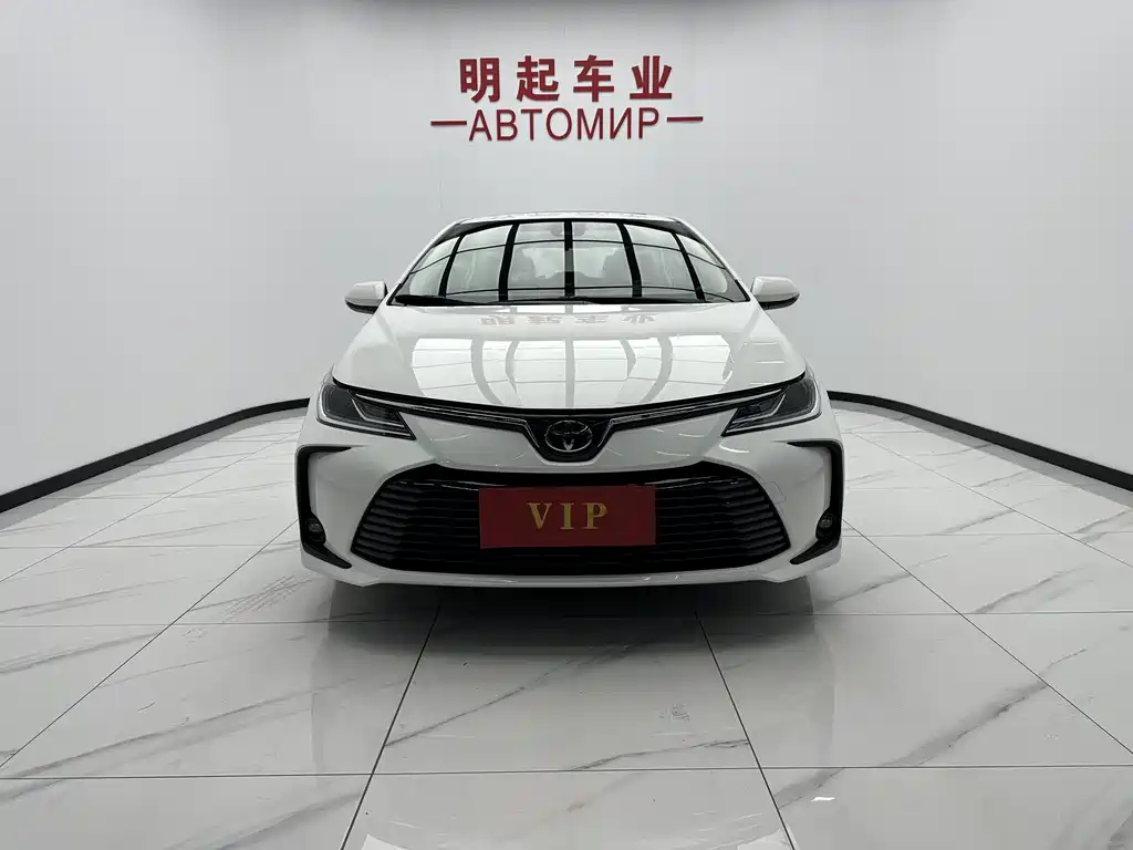 Toyota Corolla 2022 — фото 2