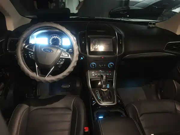 Ford Edge 2019