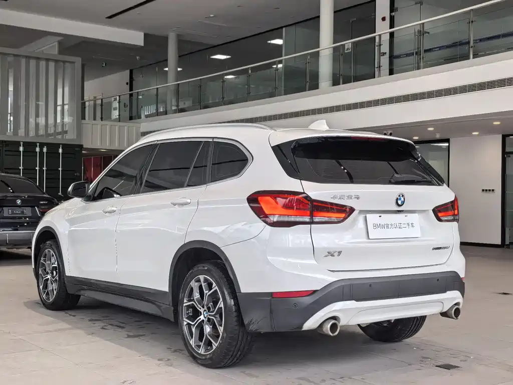 BMW X1 2023 — фото 6