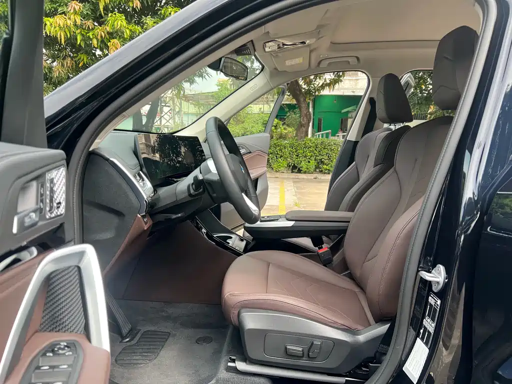 BMW X1 2025