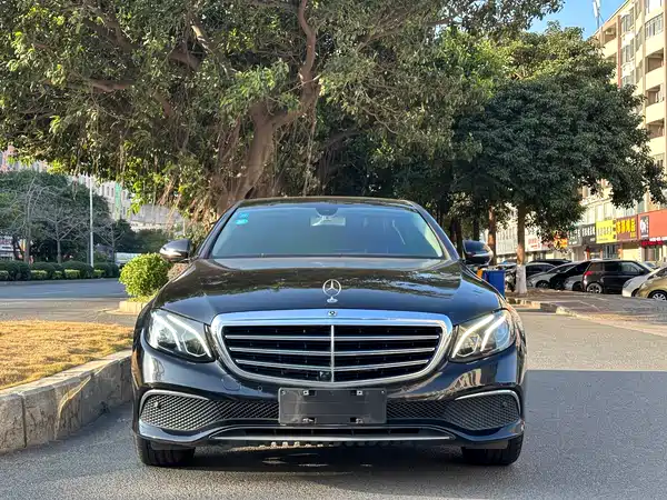 Mercedes-Benz E-Class 2018