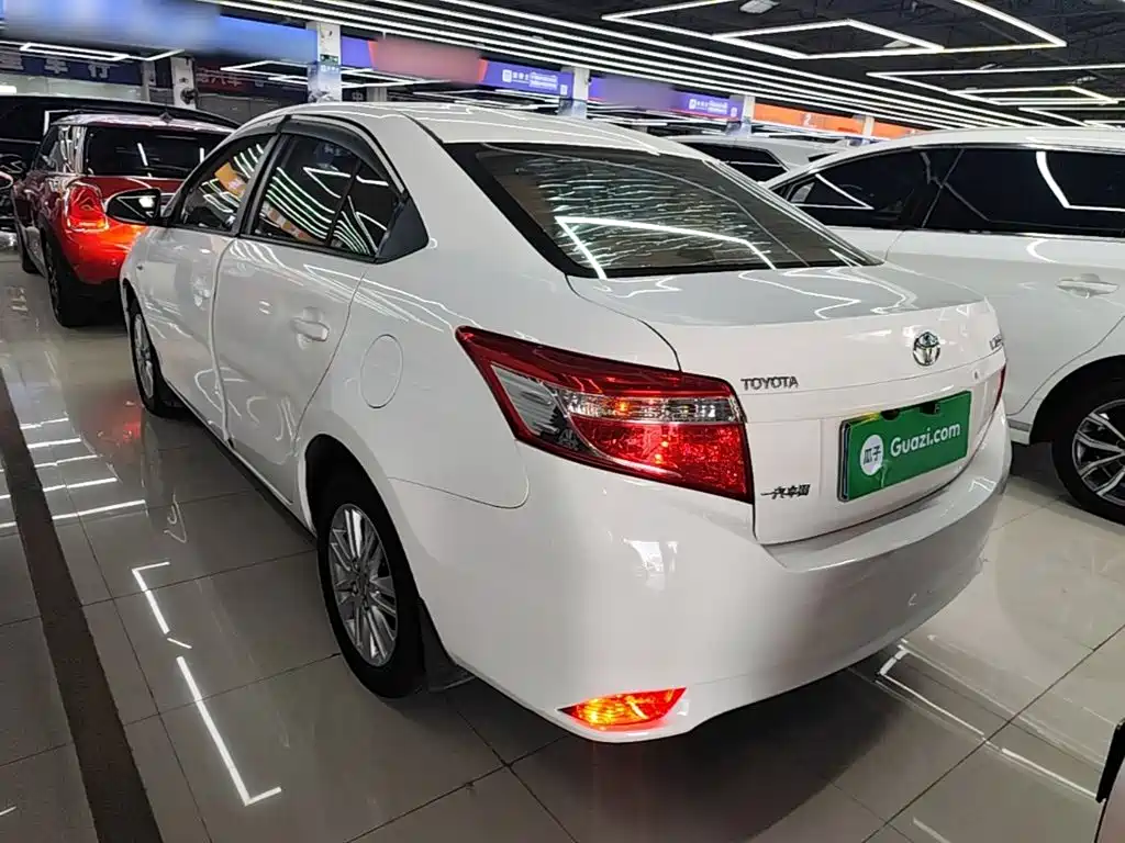 Toyota Vios 2015