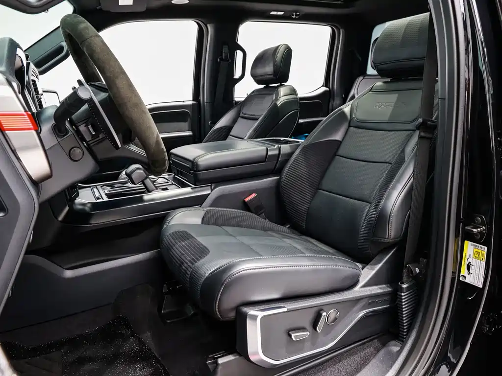 Ford F-150 Raptor 2025 — фото 10