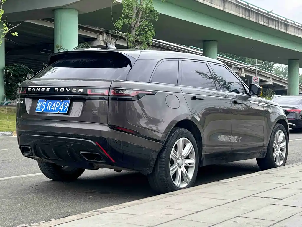 Land Rover Velar 2022 — фото 18
