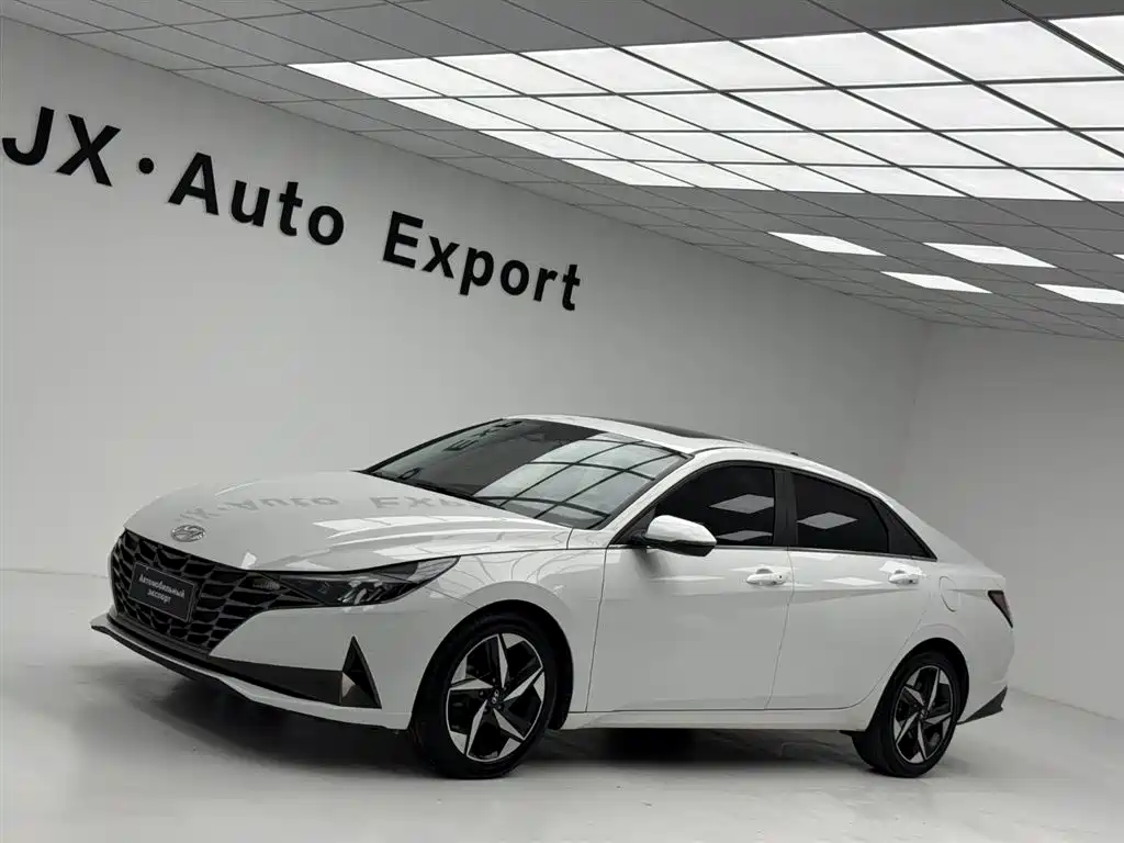 Hyundai Elantra 2021