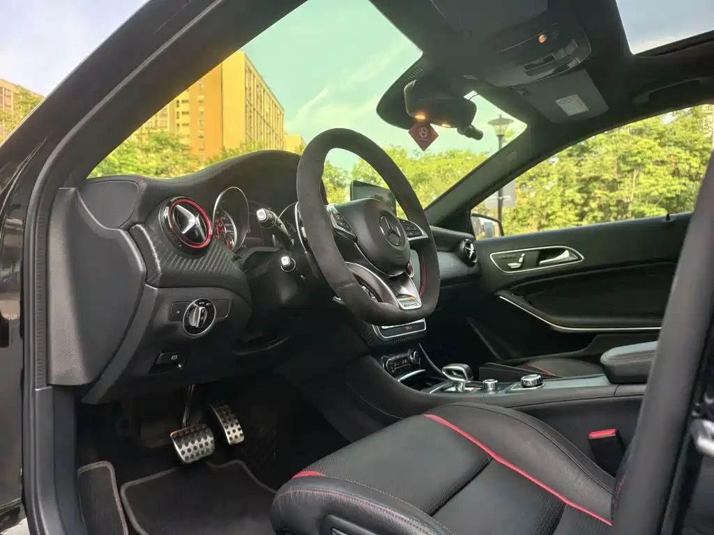 Mercedes-Benz A-Class AMG 2018 — фото 8