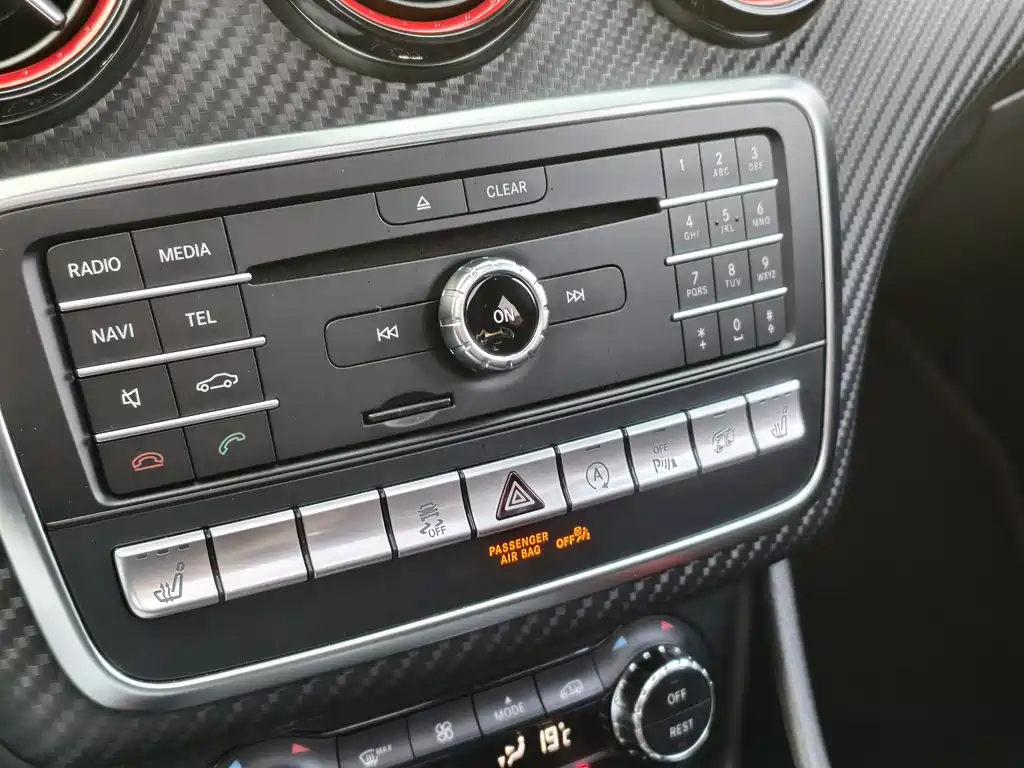 Mercedes-Benz A-Class AMG 2018 — фото 11