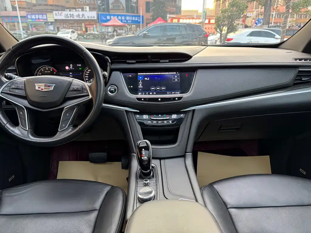 Cadillac XT5 2020 — фото 19
