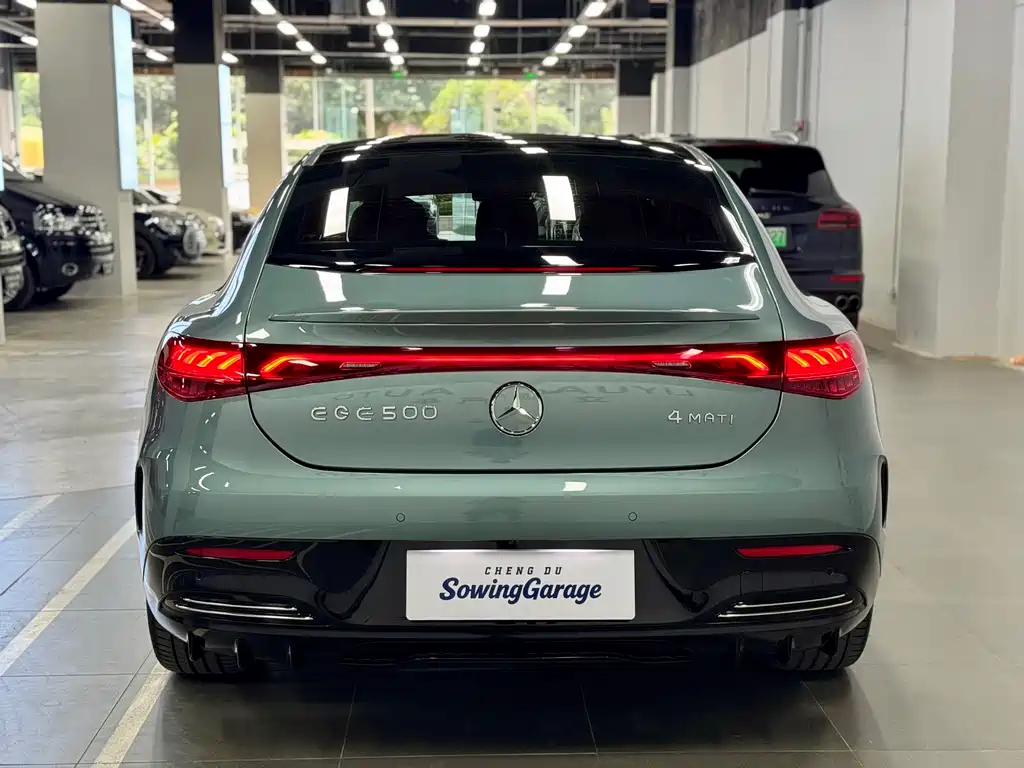 Mercedes-Benz EQE 2025
