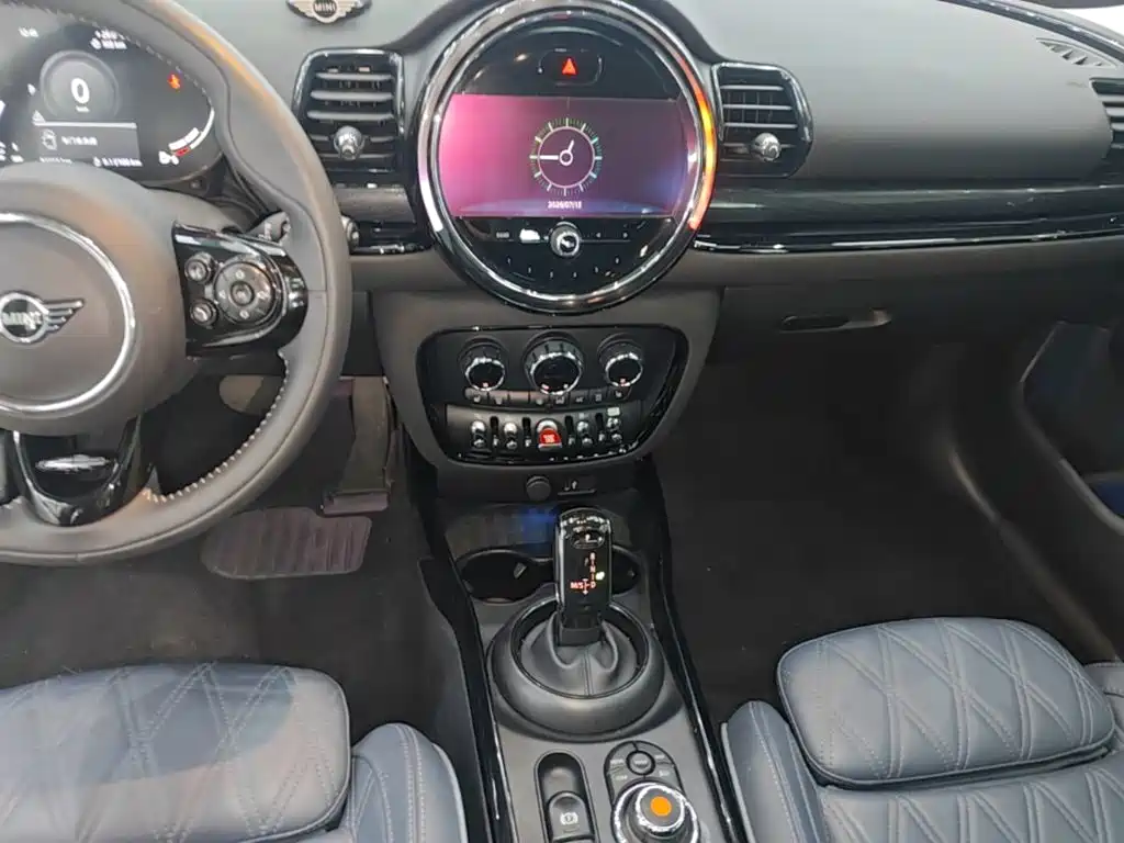 MINI Clubman 2021 — фото 13