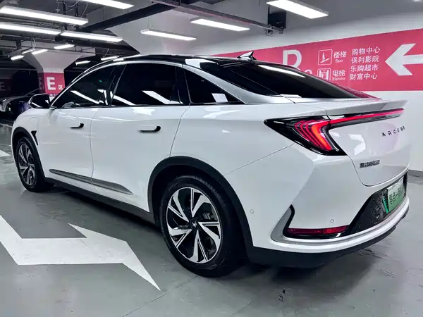 Arcfox Alpha S 2021