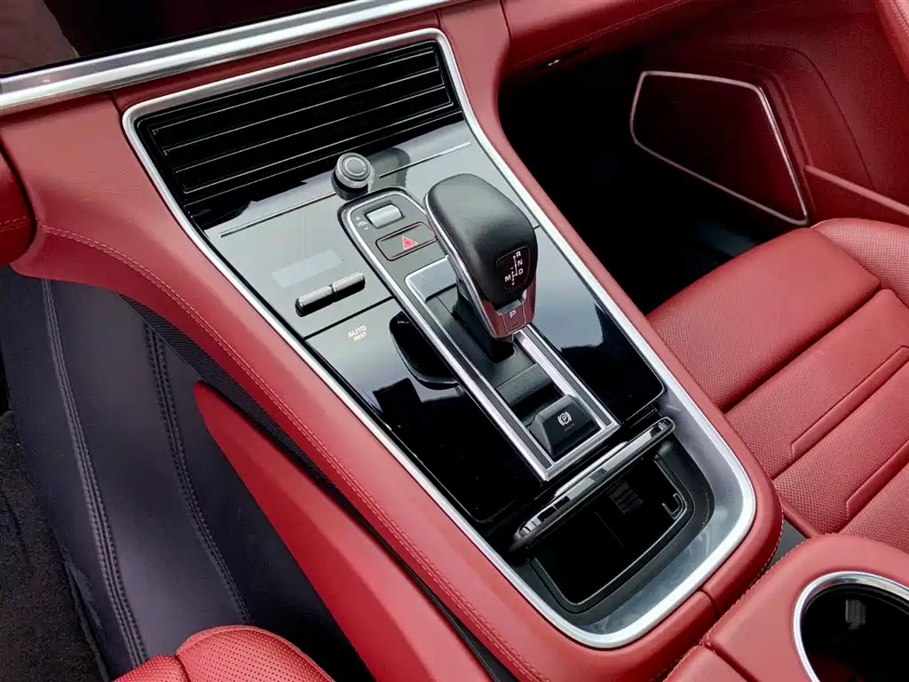 Porsche Panamera 2023 — фото 24