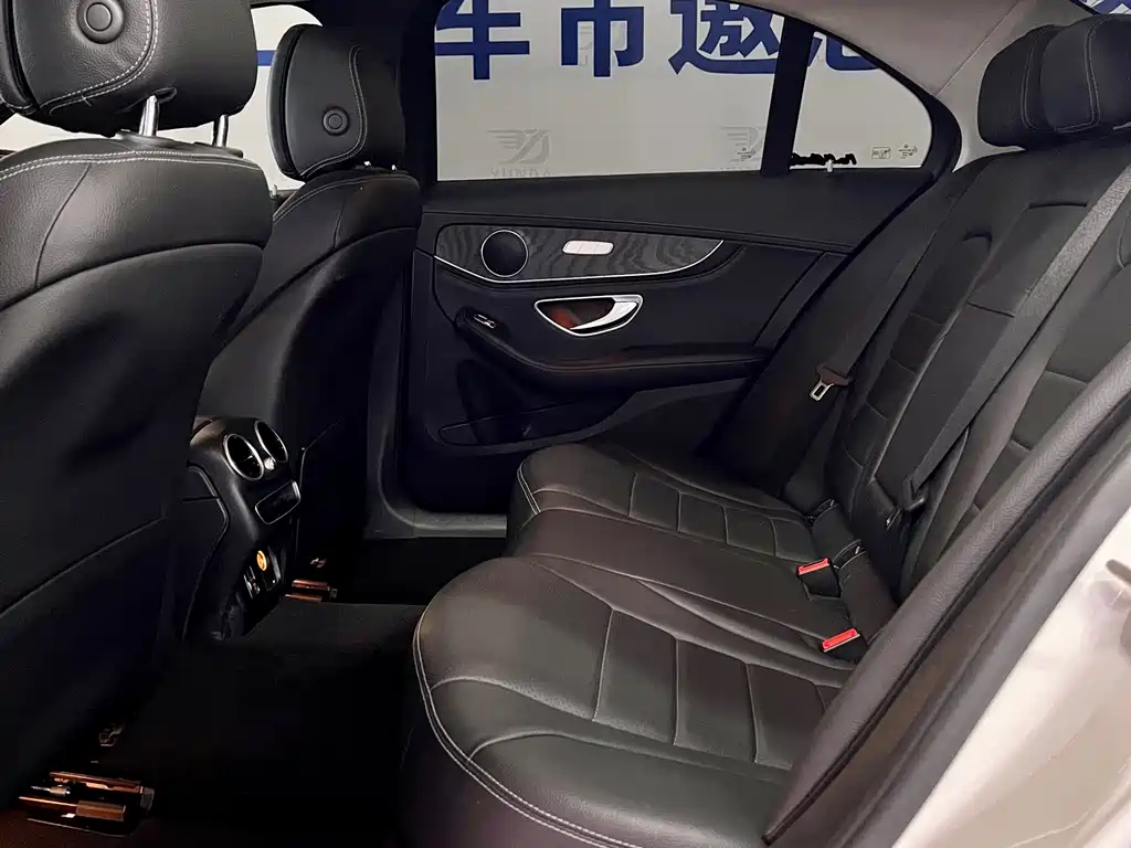 Mercedes-Benz C-Class 2020 — фото 10