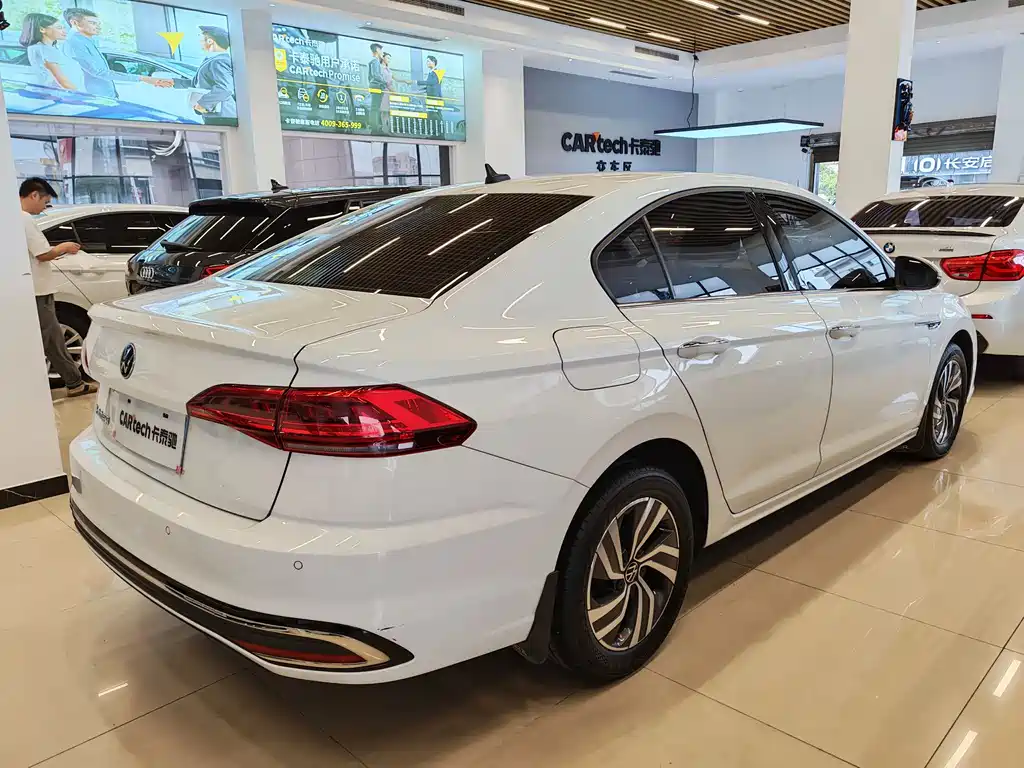 Volkswagen Bora 2022