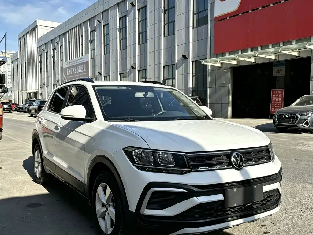 Volkswagen T-Cross 2023
