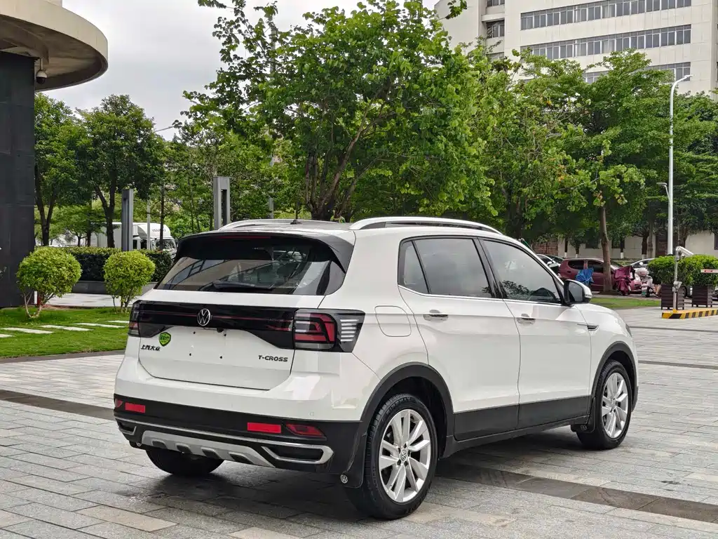 Volkswagen T-Cross 2020 — фото 14