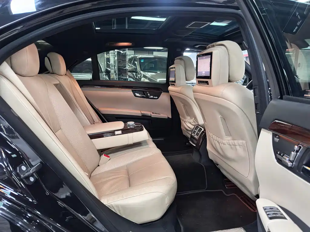 Mercedes-Benz S-Class 2008 — фото 15