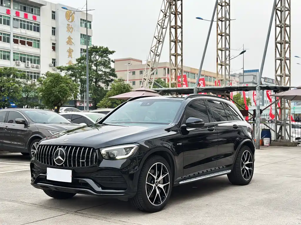 Mercedes-Benz GLC AMG 2021
