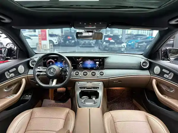 Mercedes-Benz E-Class New Energy 2023
