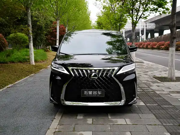 Toyota Wilfa 2023
