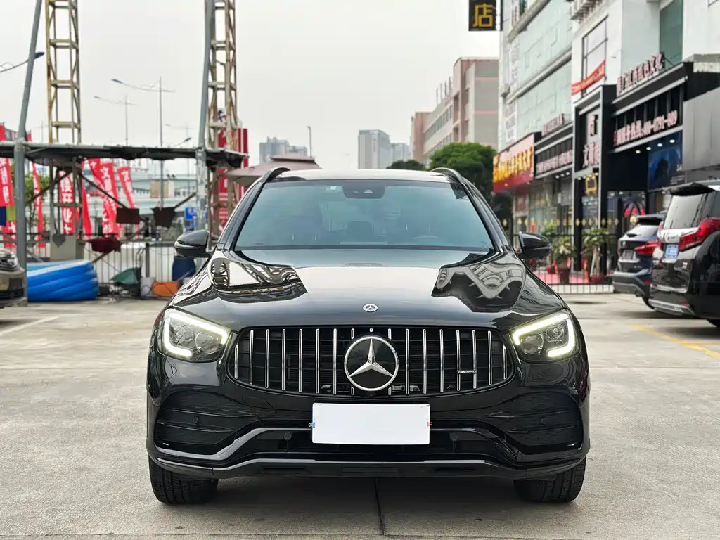 Mercedes-Benz GLC AMG 2021