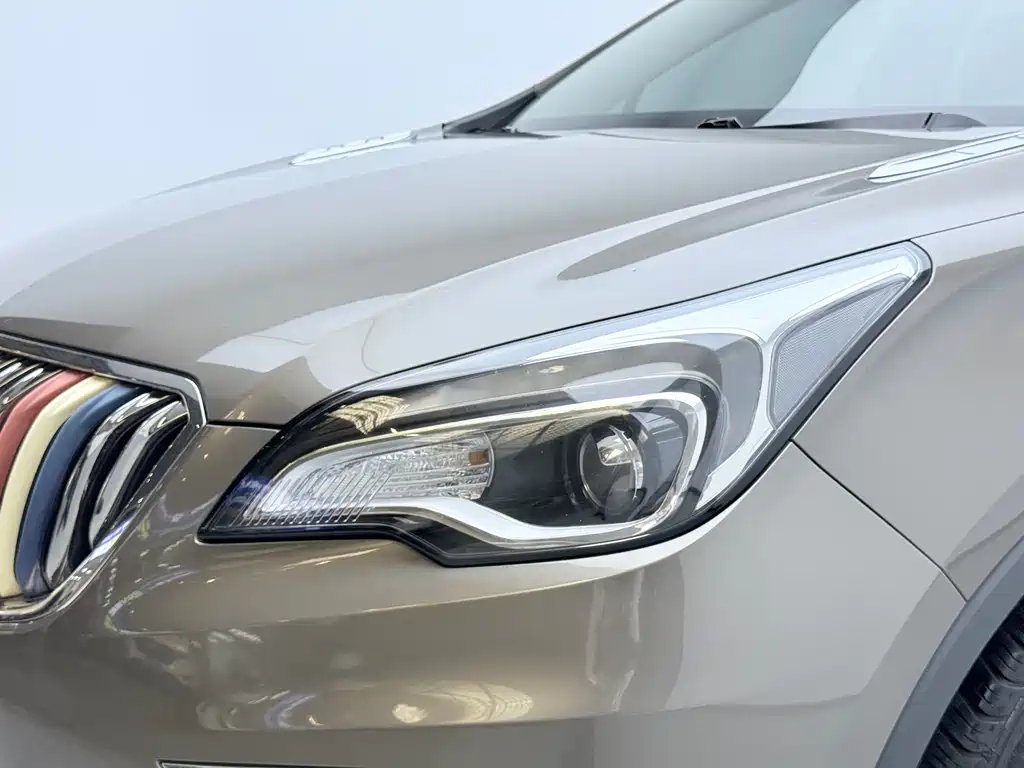 Buick Envision Plus 2016 — фото 10