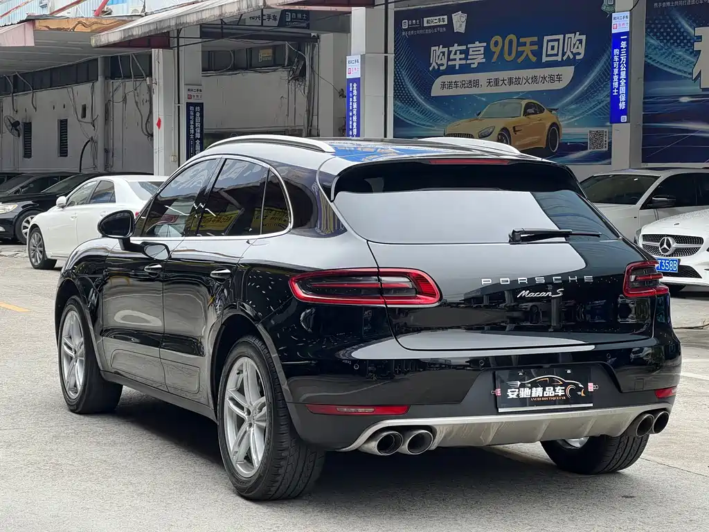 Porsche Macan 2017